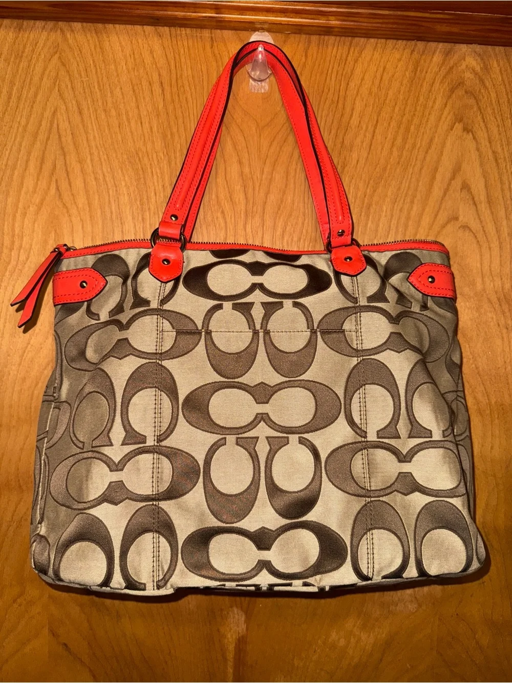 Coach Daisy Outline Signature Emma Tote